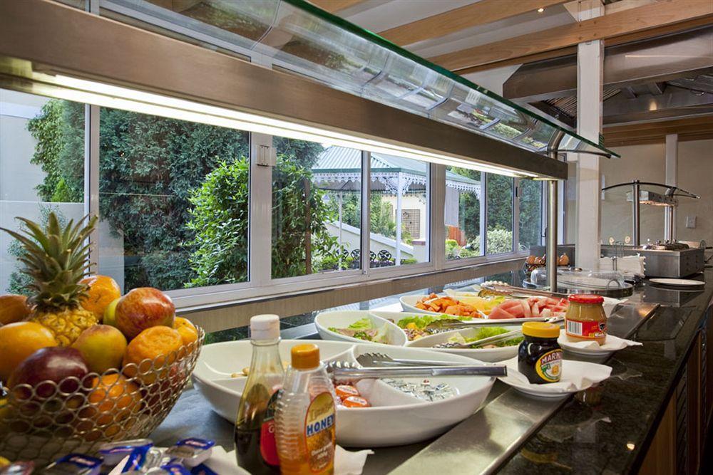Sentinel Luxury Suite Hotel Претория Экстерьер фото